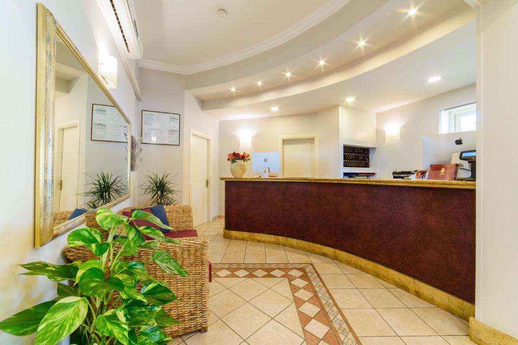 Vstupní hala nebo recepce v ubytování Hotel Tirreno