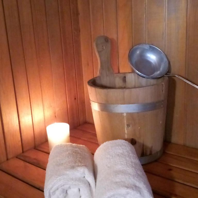 Foto sihtkohas Dicomano asuva majutusasutuse Yurta con uso piscina e vista meravigliosa galeriist