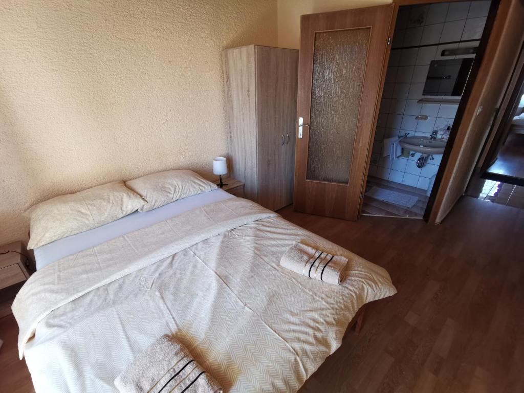 Guest House Dijana - 双人间 - 带私人浴室