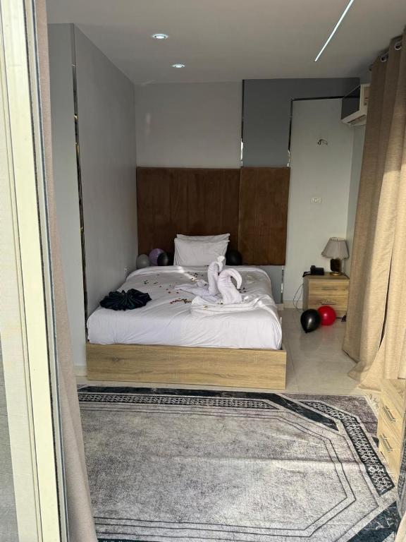 Postel nebo postele na pokoji v ubytování AL krma pyramids hotel