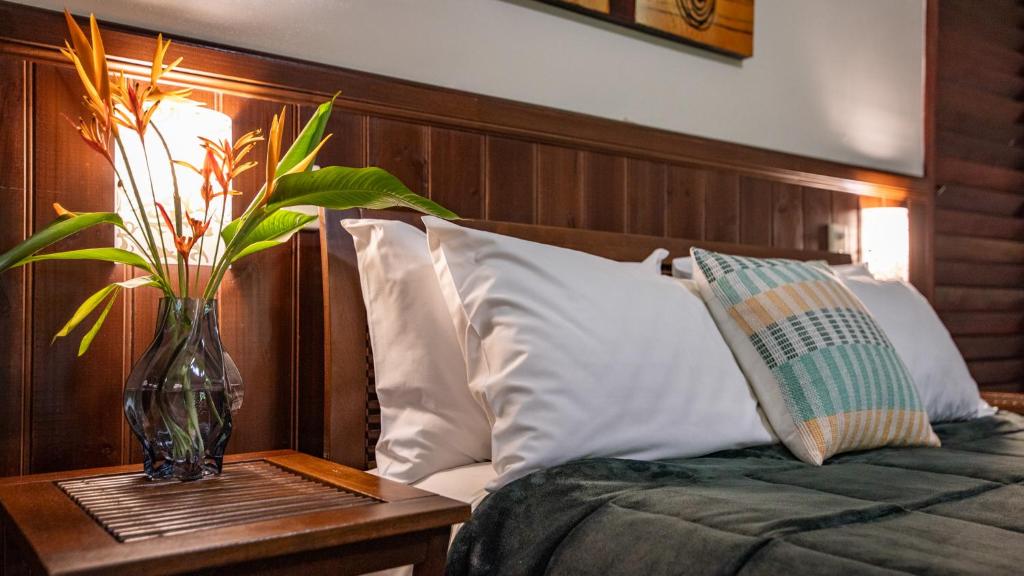 Posezení v ubytování Heritage Lodge - in the Daintree