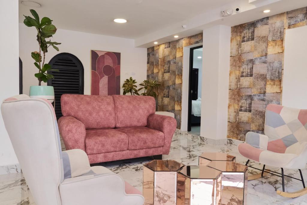 Posezení v ubytování 33 HOTEL BOUTIQUE