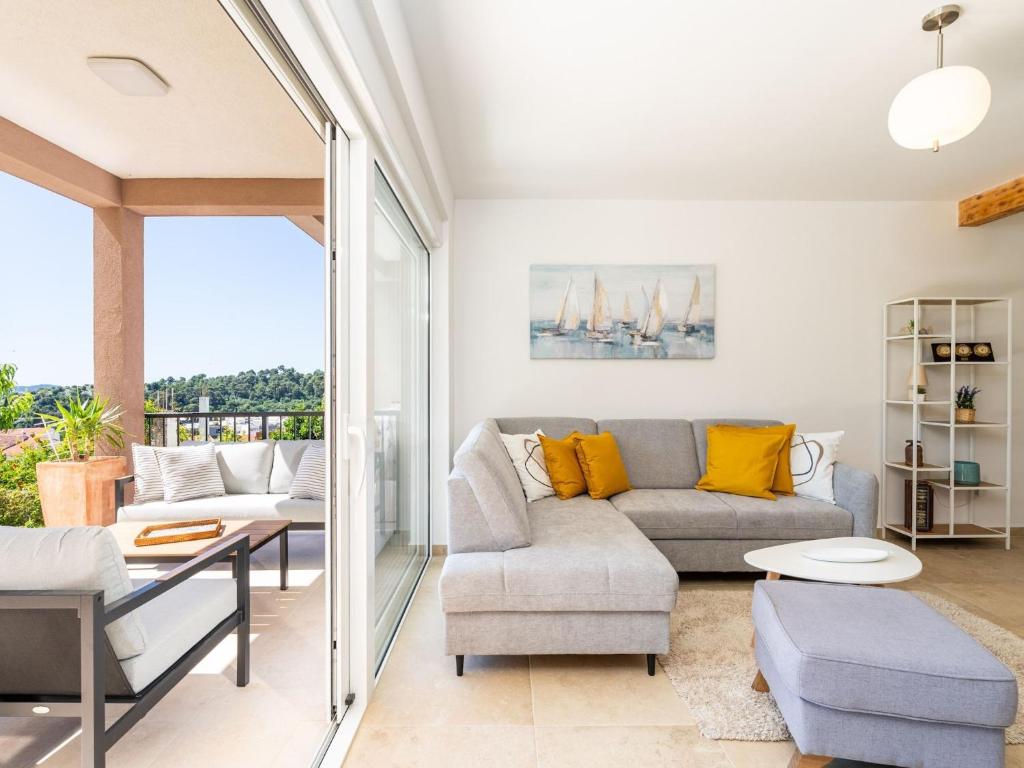 Apartment Bella Vista - Two Bedroom Apartment with Sea View