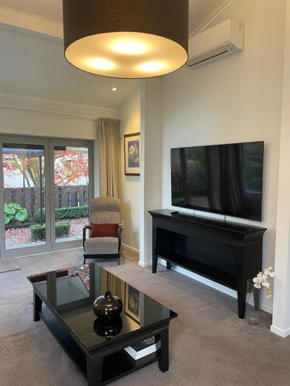 Royalty on Princes - Resim 13