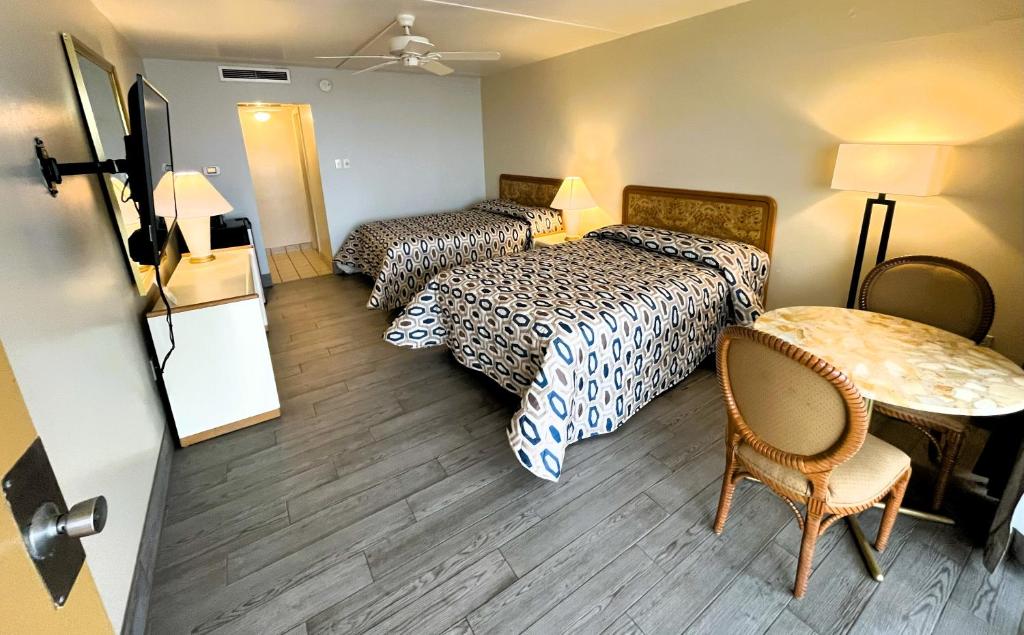Landmark Motel - 