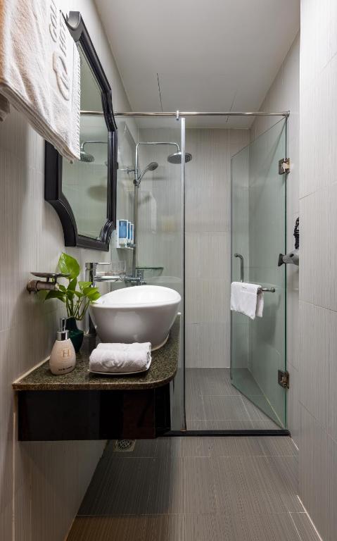 Golden Amour Hotel - 5