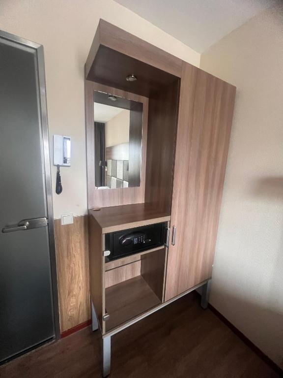 OZO Hotels Cordial Amsterdam - Resim 8