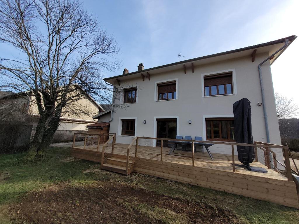 Photo de la galerie de l'établissement Gîte de Chalour, à Corveissiat