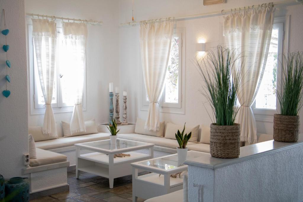 Posezení v ubytování Hotel Manos