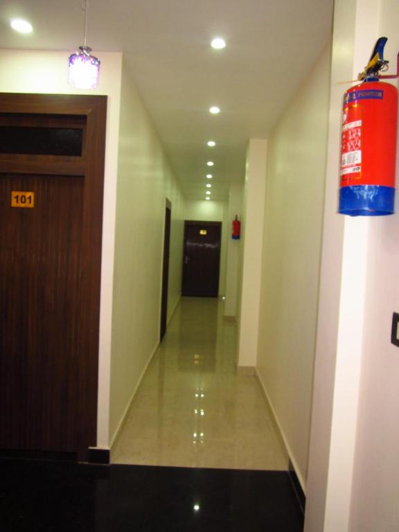 Fotografie z fotogalerie ubytování Hotel Dashrath Residency v destinaci Jāmb