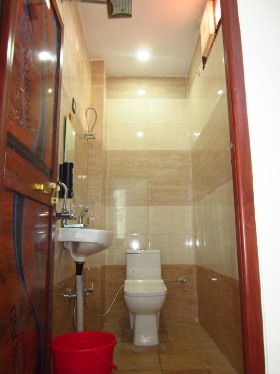 Koupelna v ubytování Hotel Dashrath Residency