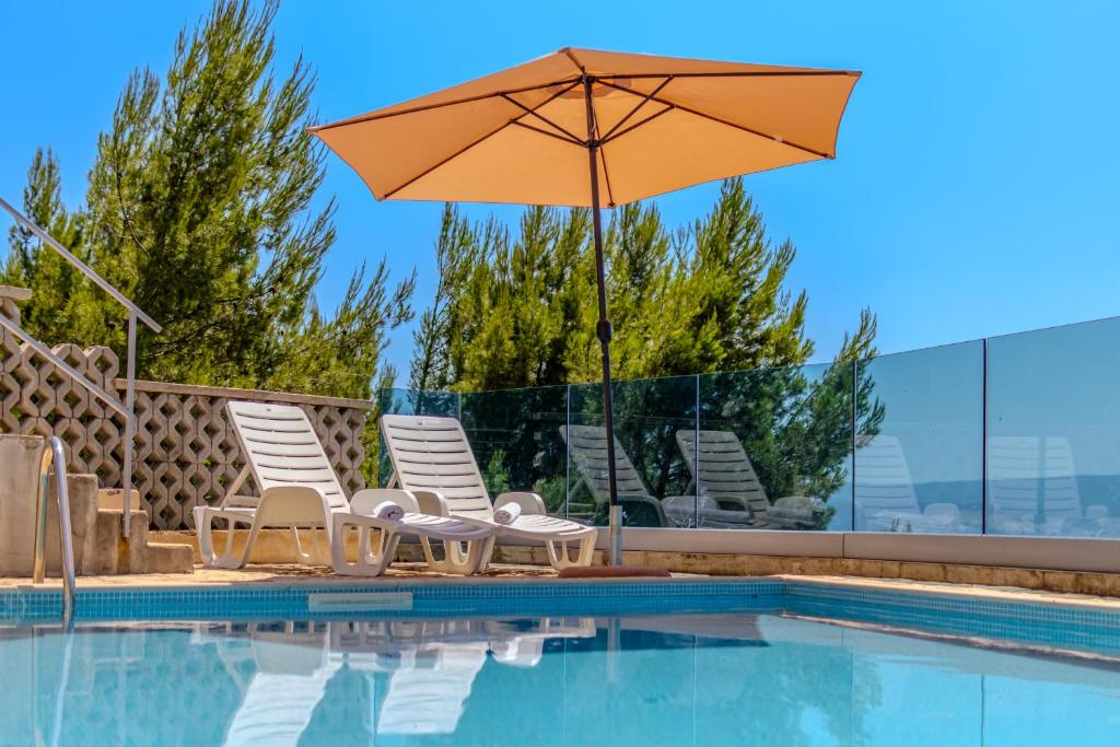 Πισίνα στο ή κοντά στο Villa Aria