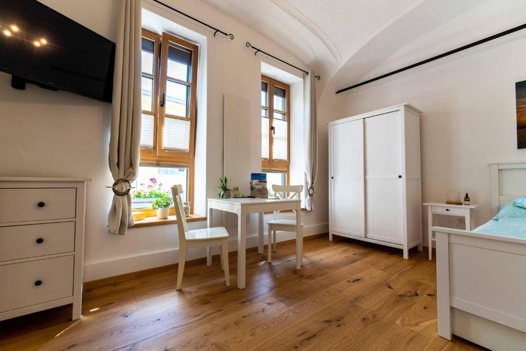 TV a/nebo společenská místnost v ubytování Ferienstube Sonnengruß