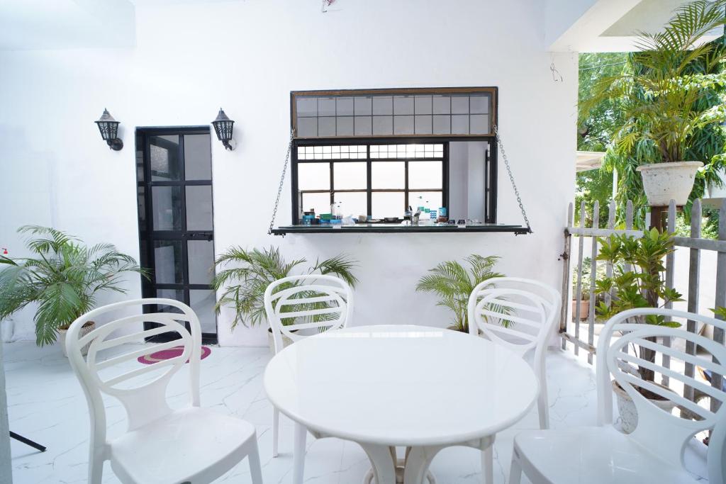 Χώρος καθιστικού στο Ragade's Swarajya luxury Homestay