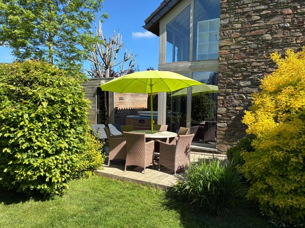 Zahrada ubytování Gite-ardennes & wellness - Ovifat - Coquelicots 7 pers