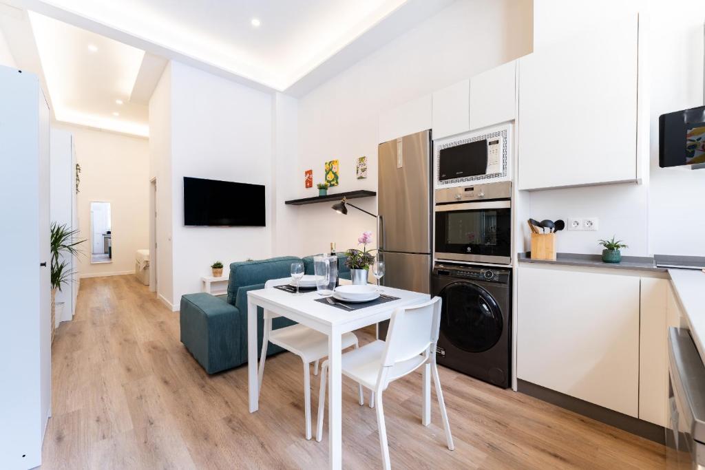 MalagaSuite Trendy & Cozy Apartment