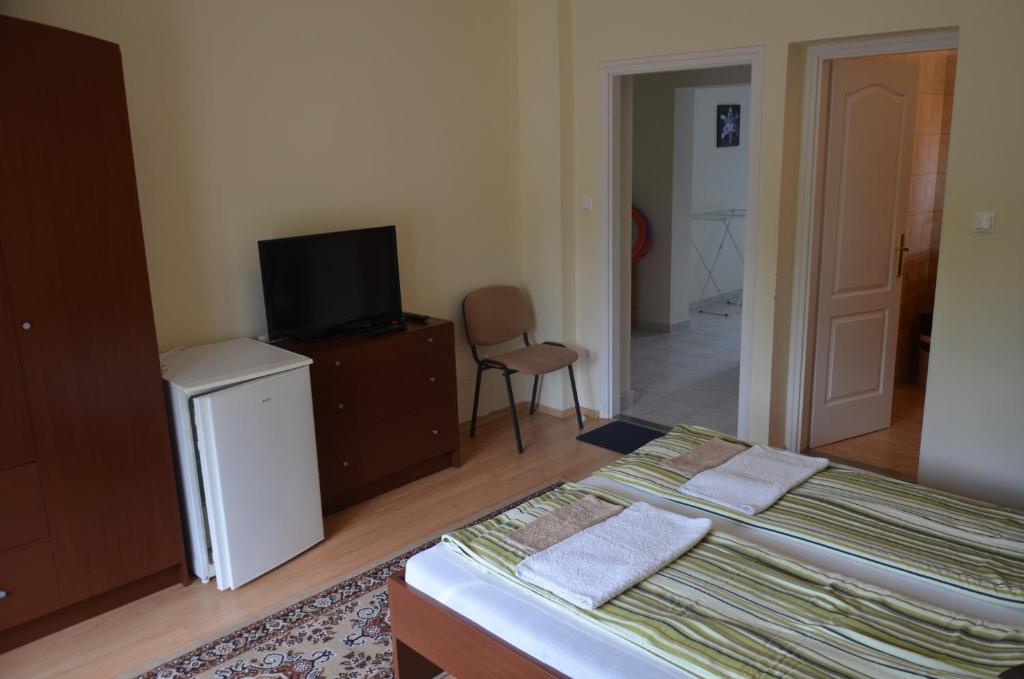 Villa Ladver - Double Room With Balcony