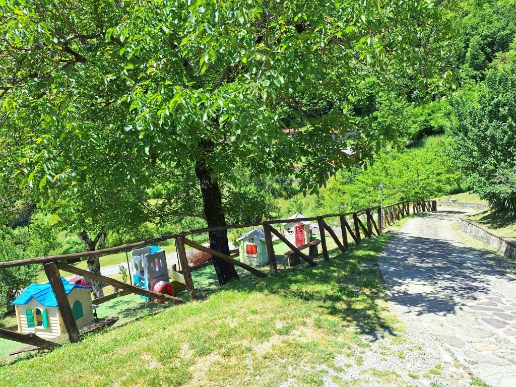 Vonkajšia záhrada v ubytovaní Agriturismo Ristoro del Cavaliere