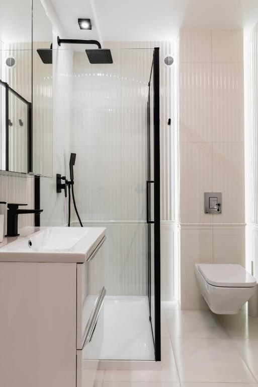 Pure Home Premium Apartments - Free Parking & AC - 7