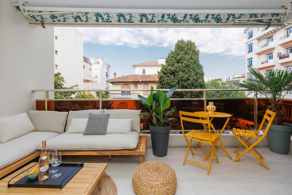 Photo de la galerie de l'établissement Appartement T2 Terrasse - Croisette, à Cannes