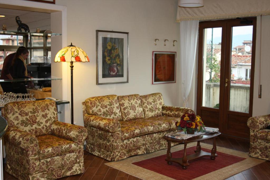 Posezení v ubytování Hotel Bodoni