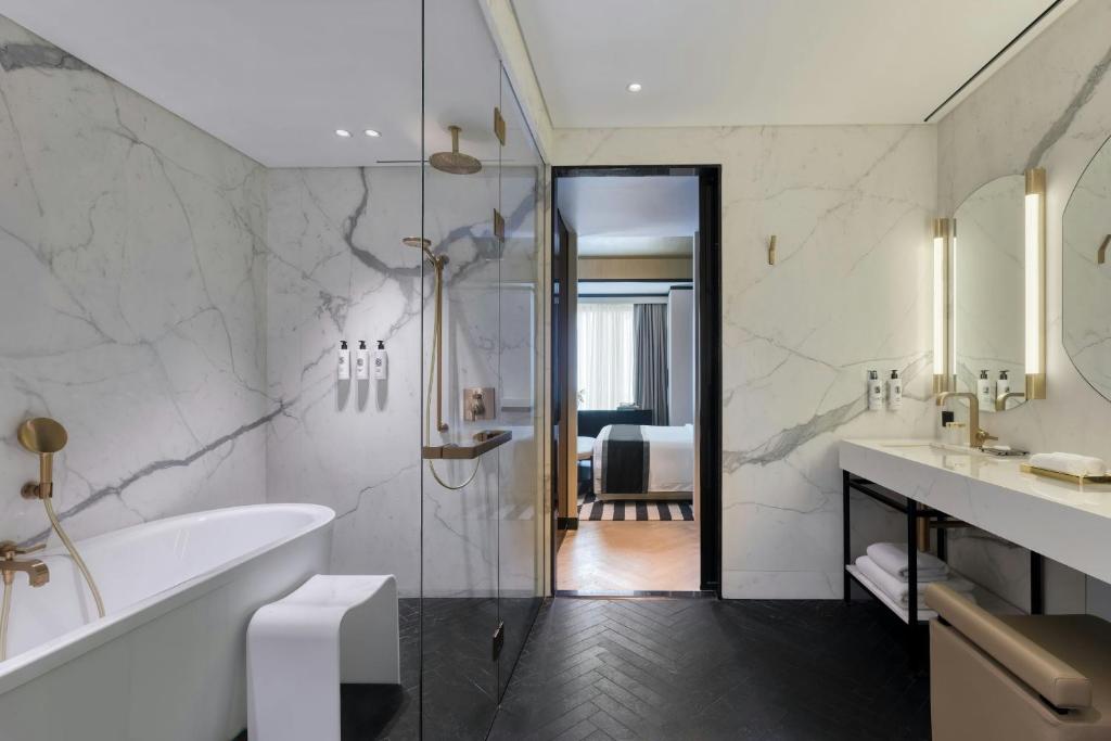 Academias Hotel, Autograph Collection - Resim 23