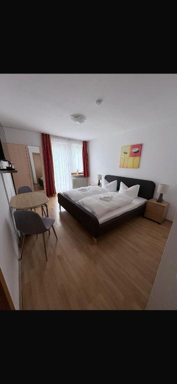 Postel nebo postele na pokoji v ubytování Schatzn Hof