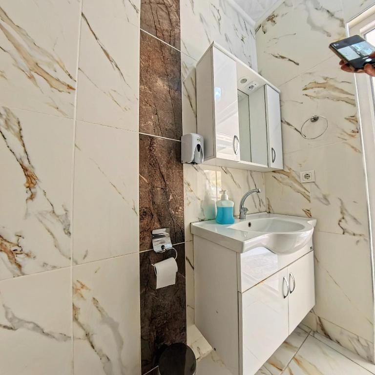 Koupelna v ubytování Kervansaray Hotel