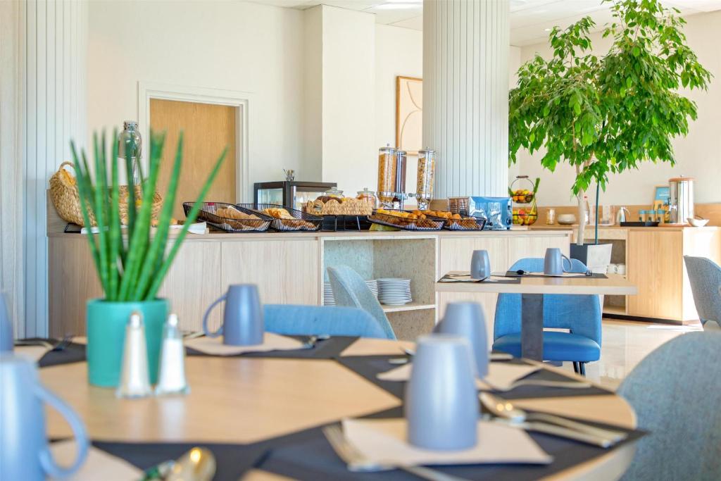 Restaurace v ubytování Best Western Plus La Marina