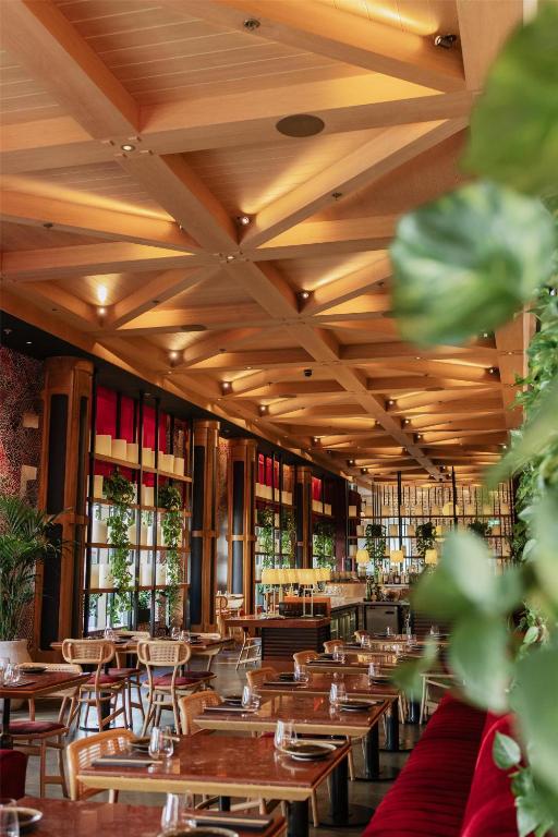 Hart Shoreditch Hotel London, Curio Collection by Hilton - Resim 27