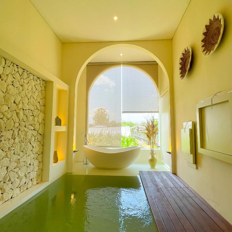 Bazén v ubytování Honeymoon private pool villa - bohemian vibes nebo v jeho okolí