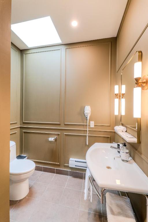 Self Check-In Boutique Hotel - Quartier latin - Room 302 - Resim 8