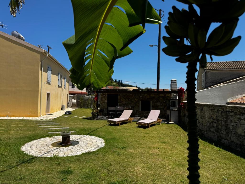 Zahrada ubytování Goninos Jacuzzi Suite