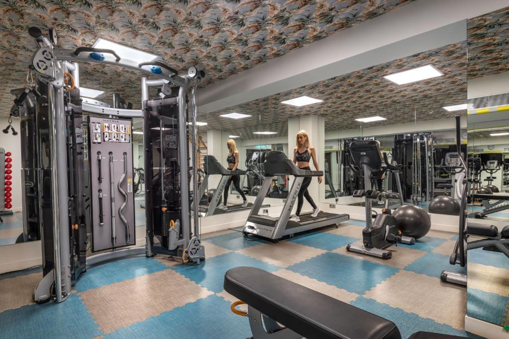 Fitness centrum a/nebo fitness zařízení v ubytování Casual Kubic Athens