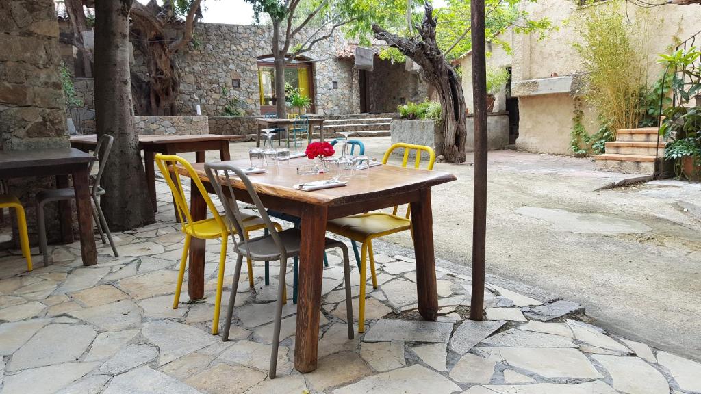 Patio nebo venkovní prostory v ubytování La Bergerie