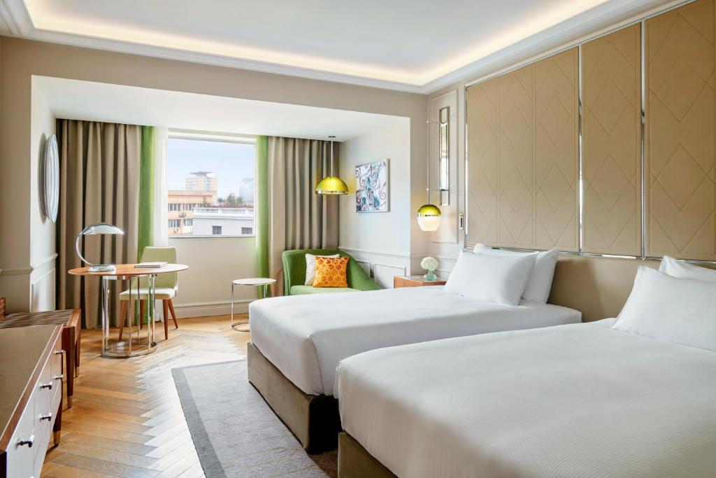 InterContinental Athenee Palace Bucharest by IHG - Resim 40