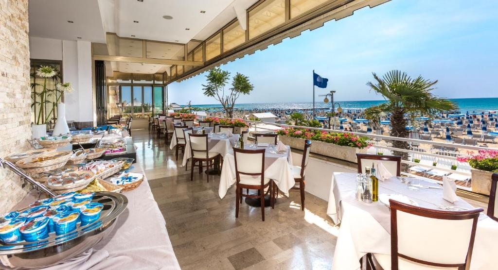 Restaurace v ubytování Hotel Rivamare