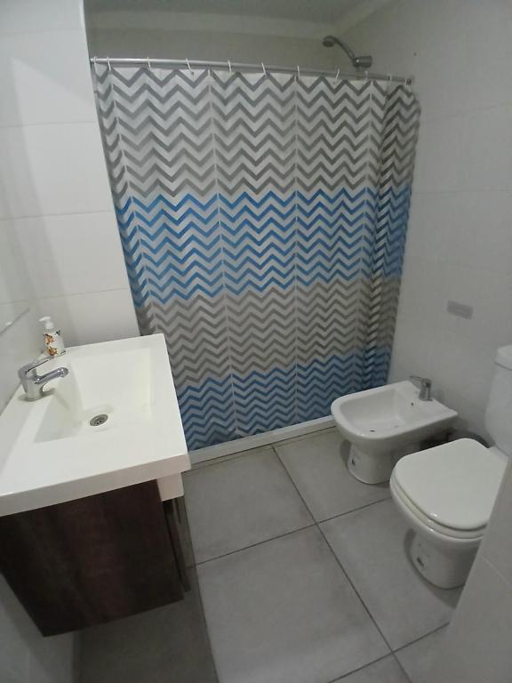 Apartamento LH Cómodo y moderno Cerca del aeropuerto Ezeiza ex fader