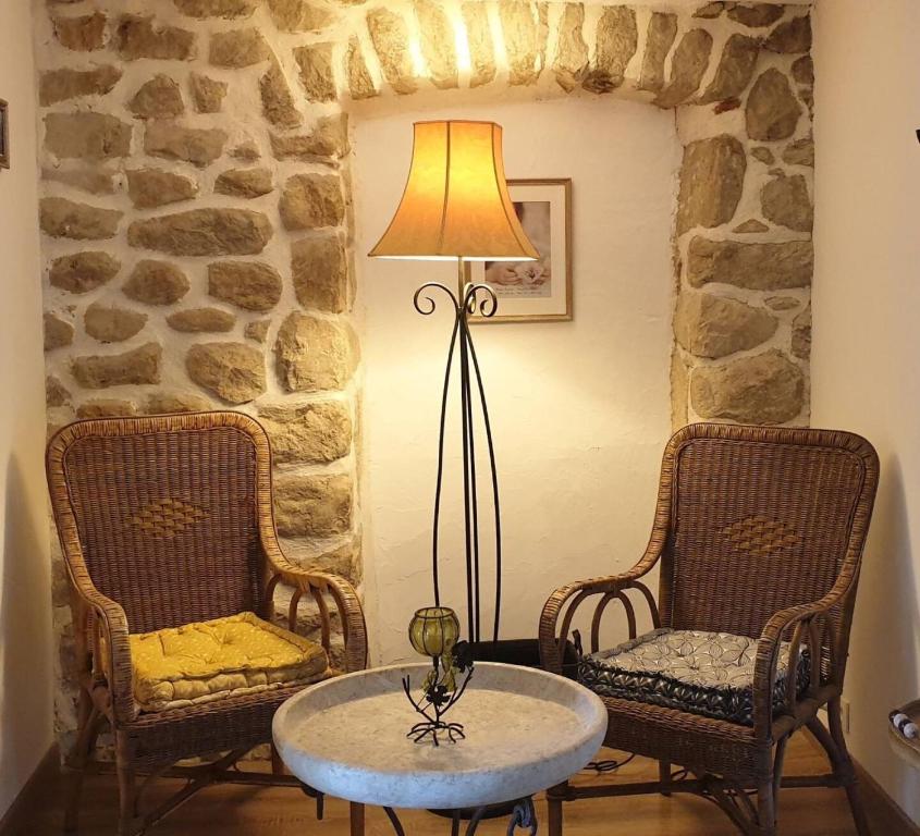 Photo de la galerie de l'établissement Maison à 2 pas de la Dolce Via, aux Ollières-sur-Eyrieux