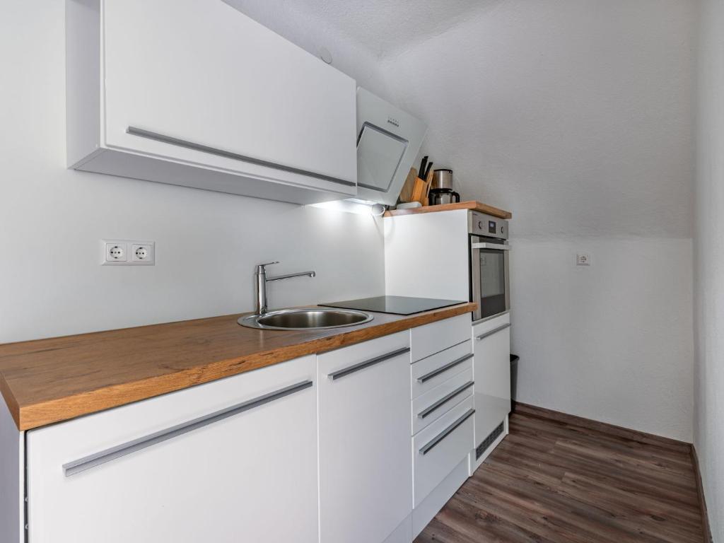 Kuchyňa alebo kuchynka v ubytovaní Apartment Ogris-1 by Interhome