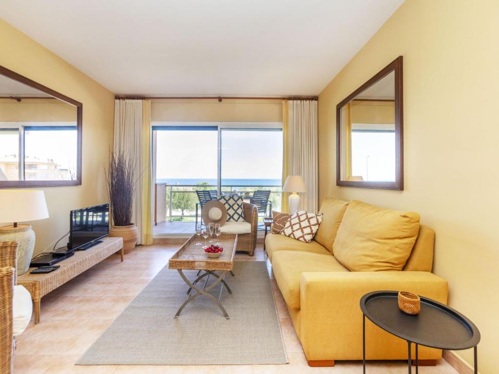 Posezení v ubytování Apartment Port Pals CIII Vista Bonita by Interhome