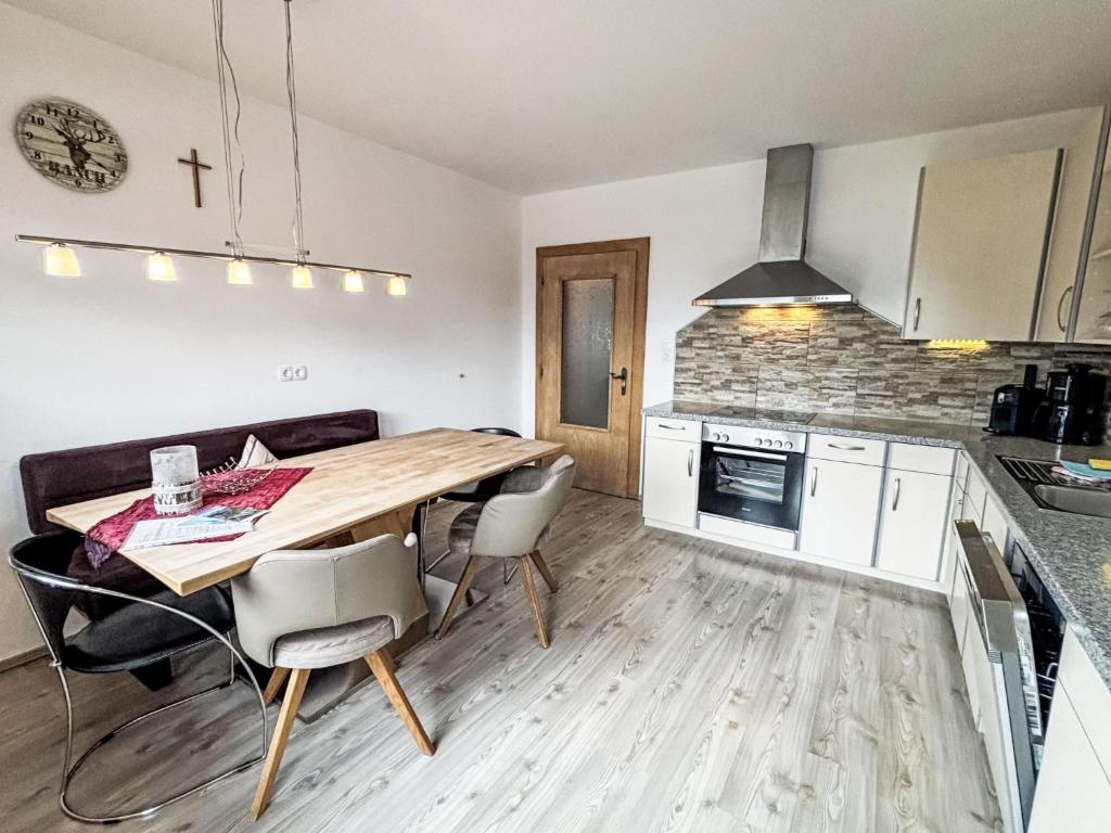 Kuchyňa alebo kuchynka v ubytovaní Apartment Hannah Lena by Interhome