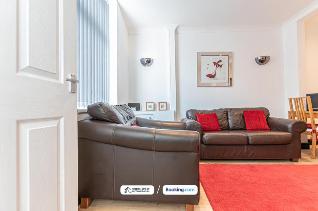 Posezení v ubytování Newly Refurbished 3 Bedroom House (Preston)