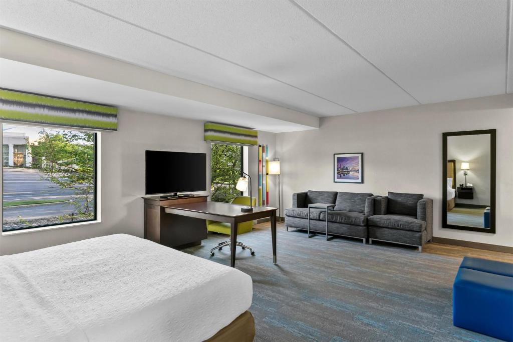 Hampton Inn & Suites Baltimore/Woodlawn photo