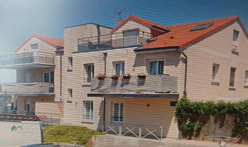 Bangunan di mana terletaknya apartmen