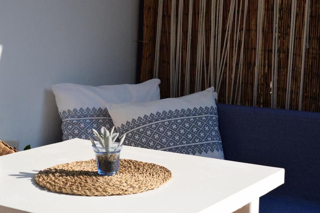 Posezení v ubytování Platamon Boho Apartment 2- Με θέα την θάλασσα