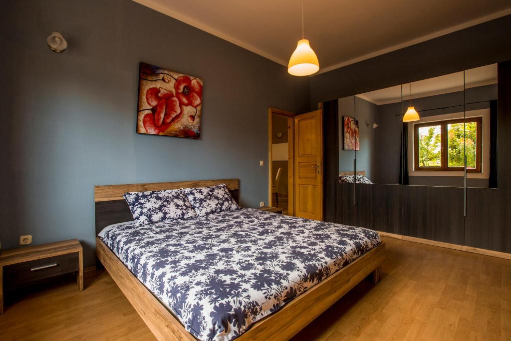 Posteľ alebo postele v izbe v ubytovaní Ava apartmani
