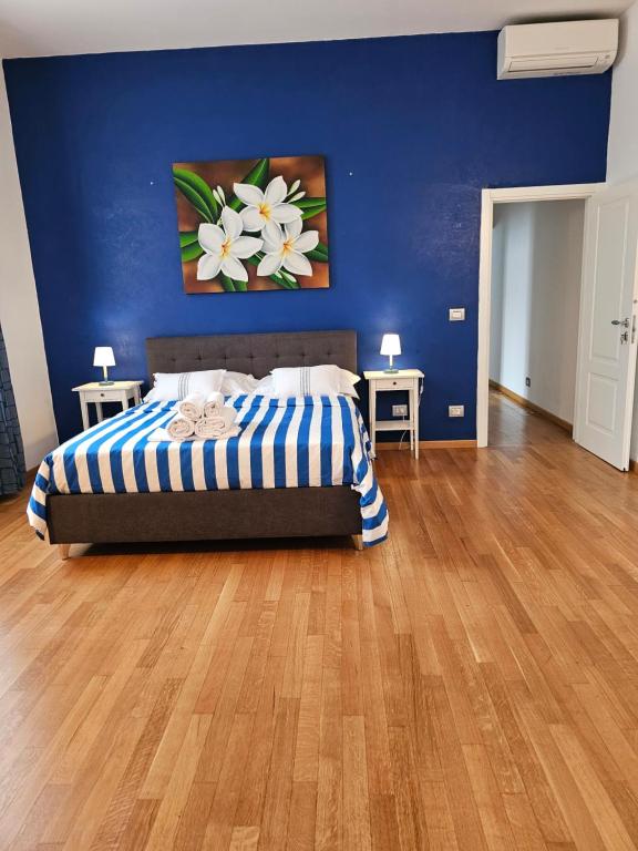 Scialoia Blue