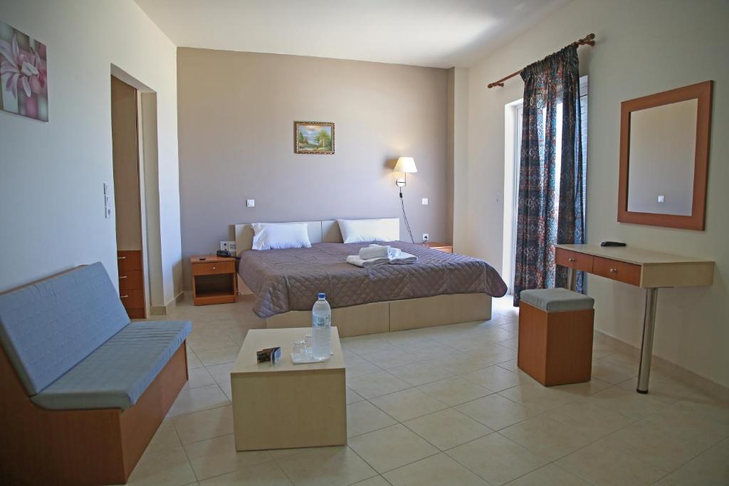 Postel nebo postele na pokoji v ubytování Hotel Sea Breeze