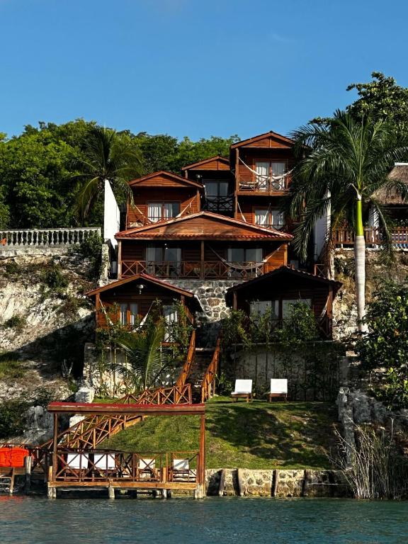 Příroda nedaleko hotelu